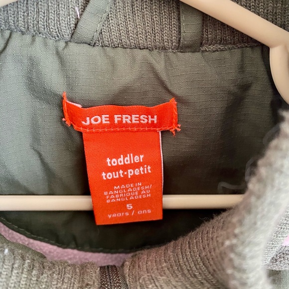 Joe Fresh parka size 5T - Picture 3 of 5